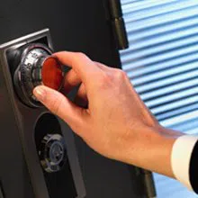 Hanover Locksmith Service Hanover, MA 781-203-8065 Hanover Locksmith Service Hanover, MA 781-203-8065 - sb-com-01